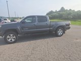 Used 2010 Toyota Tacoma 4x4 Double Cab V6 image 4