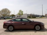 Used 2023 Nissan Altima 2.5 SV image 2