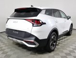 Used 2024 Kia Sportage LX image 5