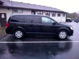 Used 2018 Dodge Grand Caravan SE w/ Rear Park Assist Package image 2