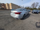 Used 2023 Nissan Altima 2.5 SV image 3