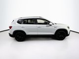Used 2022 Volkswagen Taos SE image 4