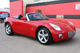 Used 2008 Pontiac Solstice Convertible w/ Premium Package image 2