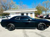 Used 2019 Dodge Challenger SXT image 4