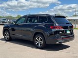 Used 2023 Volkswagen Atlas SE image 6