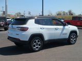Used 2022 Jeep Compass Trailhawk w/ Trailhawk Elite Group image 3