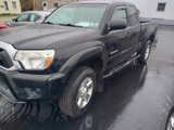 Used 2012 Toyota Tacoma 4x4 Access Cab w/ SR5 Pkg image 4