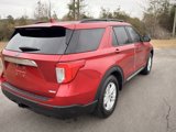 Certified 2020 Ford Explorer XLT image 3
