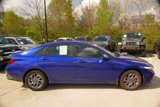 Certified 2024 Hyundai Elantra Blue image 6