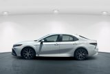 Used 2022 Toyota Camry SE image 3