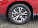 Used 2017 Nissan Pathfinder SV w/ Cargo Package image 3