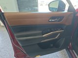 Used 2022 Nissan Pathfinder Platinum image 5