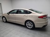 Used 2019 Ford Fusion SE image 3