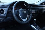 Used 2019 Toyota Corolla LE image 3