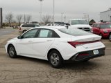 New 2024 Hyundai Elantra SE image 5