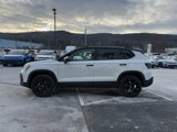 New 2025 Volkswagen Taos SE image 6