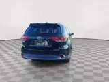 Used 2017 Toyota Highlander XLE image 2
