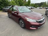 Used 2017 Honda Accord Touring image 3