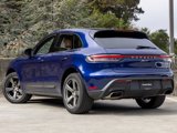 Certified 2022 Porsche Macan image 3