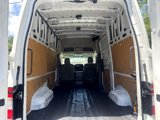 Used 2021 Nissan NV 2500 SV image 4