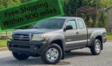 Used 2010 Toyota Tacoma w/ SR5 Package image 2