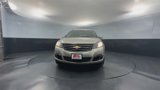 Used 2017 Chevrolet Traverse LT image 3