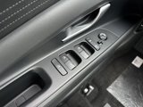 New 2025 Hyundai Elantra SE image 5