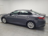 Used 2018 Kia Optima S w/ Panoramic Sunroof Package image 3