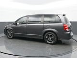 Used 2019 Dodge Grand Caravan GT image 3