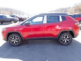 New 2025 Jeep Compass Limited image 2