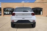 New 2025 Hyundai Venue SEL image 4