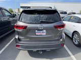 Used 2019 Toyota Highlander SE image 5