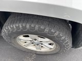 Used 2010 GMC Yukon XL SLT w/ SLT-2 Equipment Package image 4
