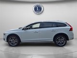 Certified 2018 Volvo V60 T5 Cross Country w/ Convenience Package image 4