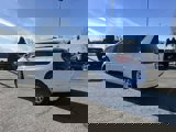 Used 2022 Chrysler Pacifica Touring-L image 3