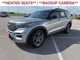 Used 2022 Ford Explorer XLT w/ Equipment Group 202A image 3