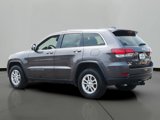 Used 2020 Jeep Grand Cherokee Laredo image 2