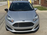 Used 2017 Ford Fiesta SE image 2