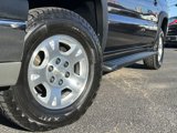 Used 2004 Chevrolet Avalanche Z71 w/ Sun And Sound Package image 4