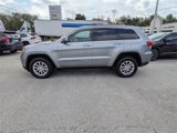 Used 2021 Jeep Grand Cherokee Laredo image 6