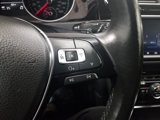 Used 2017 Volkswagen Golf SportWagen image 6
