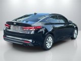 Used 2018 Kia Optima S w/ Panoramic Sunroof Package image 4