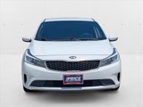 Used 2017 Kia Forte LX image 2