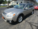 Used 2014 Subaru Outback 2.5i Limited image 2