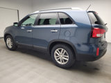 Used 2015 Kia Sorento LX image 3