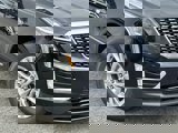 Used 2022 Cadillac XT5 Luxury image 2