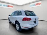 Used 2014 Volkswagen Touareg Sport image 5