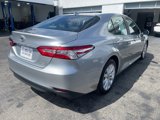 Used 2020 Toyota Camry LE image 5