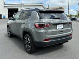 Used 2022 Jeep Compass Limited image 2