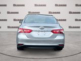 Used 2018 Toyota Camry LE image 4